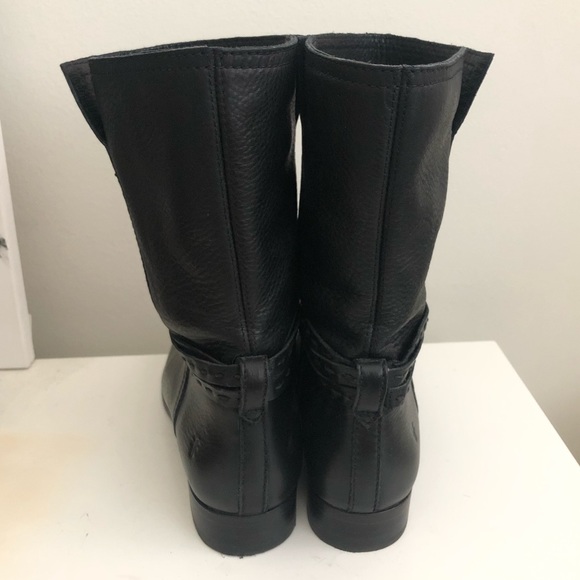 Frye Boots - Cara Pickstitch Mid Boot - Picture 5 of 7